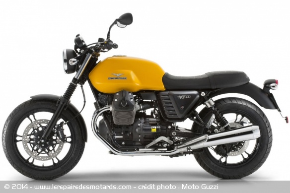 Moto Guzzi V7 II Stone