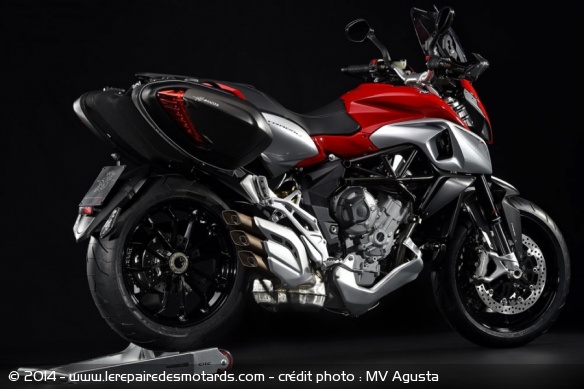 MV Agusta Stradale 800