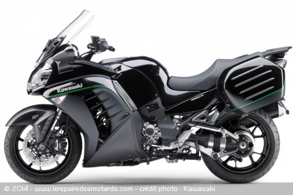 Routière Kawasaki GTR 1400