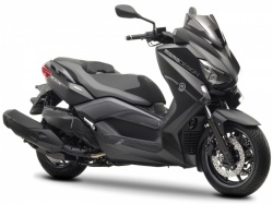 Scooter Yamaha Xmax 400 MomoDesign