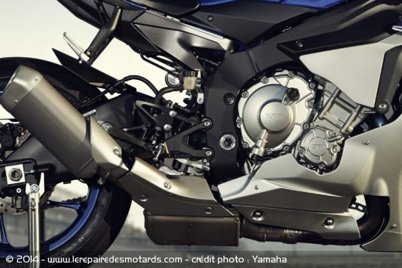 Sportive Yamaha YZF-R1