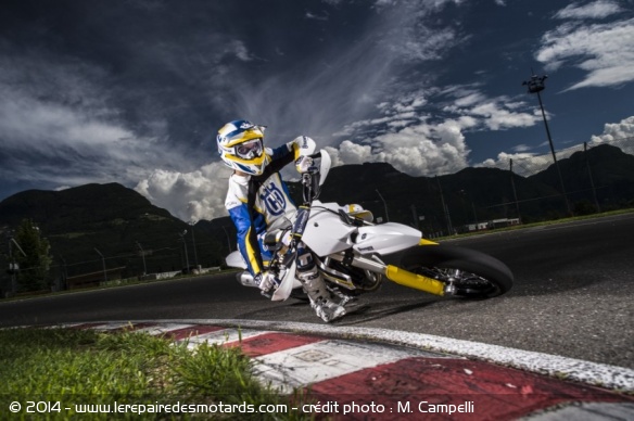Supermotard Husqvarna FS 450