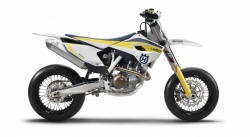 Supermotard Husqvarna FS 450 - crédit photo : H. Mitterbauer