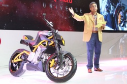 La Hero Hastur et Pawan Munjal