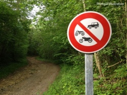 Pétitions du Codever contre les fermetures de chemins