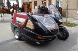 sidecar corbillard (photo: lameuse.be)