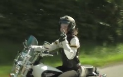 Sisters on the road 