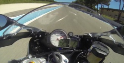 Vidéo : Aspergé d'essence à 300km/h