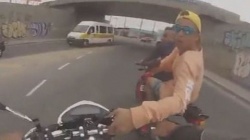 Vidéo d'un vol de moto