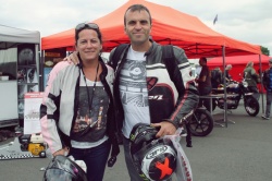 Le couple de motards