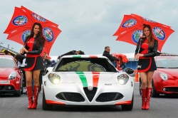 L'Alfa Romeo 4C utilisée depuis 2013 en WSBK - crédit photo : Alfa Romeo