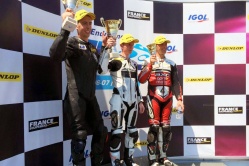 Gillet, Beucher et Masson sur le podium de la Twin Cup - Crédit photo : Motors Events