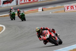 WSBK : Davies s'impose à Laguna Seca - crédit photo : Dorna WSBK