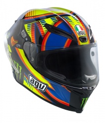 Gagnez le casque dédicacé de Rossi