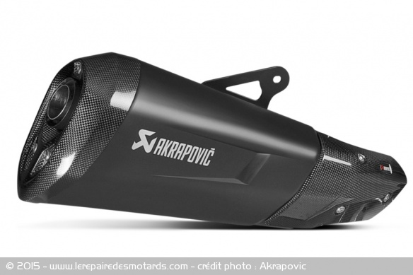 Le silencieux Akrapovic pour BMW S1000XR Le silencieux Akrapovic pour BMW S1000XR