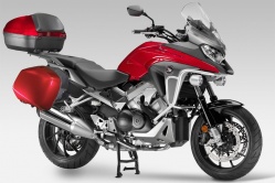 La Honda CrossRunner équipée du Pack Aventure
