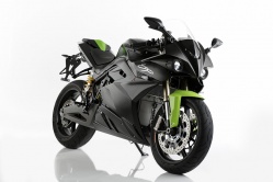 Motos électriques Energica modèle Ego et Eva