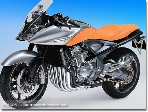 Concept Suzuki Stratosphère présenté en 2005 et basé sur le design de la Katana