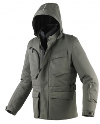 Capuche et doublure sont amovibles