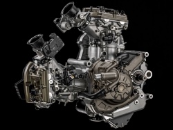 Le moteur Ducati Testastretta DVT est actuellement le seul à répondre aux normes Euro4 qui arriveront en 2016 - crédit photo : Ducati