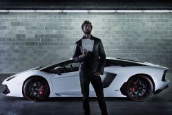 Jeu : assistez au lancement du calendrier Pirelli