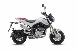 Benelli Tornado Naked T : un mini roadster 125