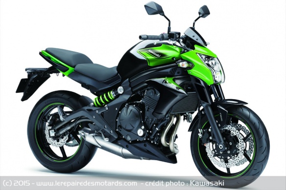Kawasaki ER-6n Vert Candy Lime / Noir Metallic Spark
