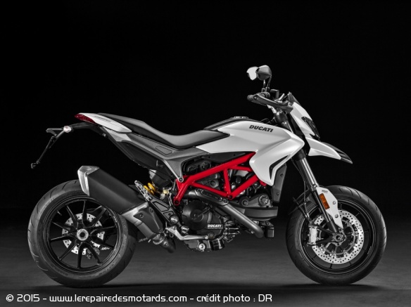 Ducati Hypermotard 939 côté blanc