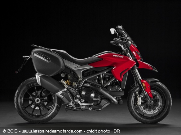 Ducati Hyperstrada 939 coté