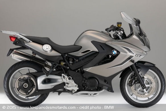 BMW F800GT Monolith metallic matt / Sapphire black metallic