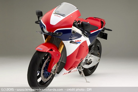 Honda RC213V-S-trois quart