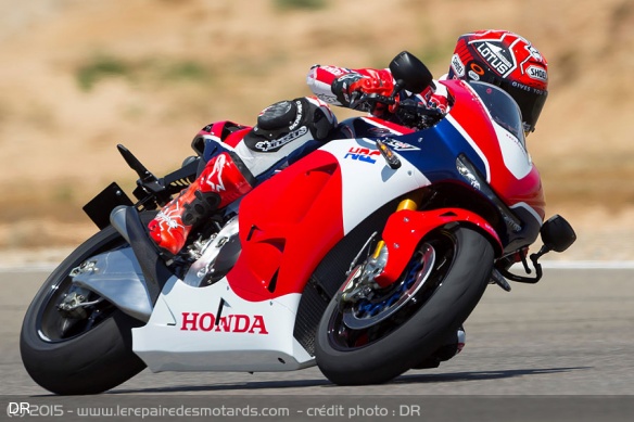 Honda RC213V-S-trois quart