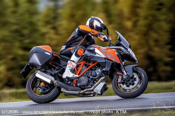 KTM présente la GT comme une sportive taillée pour les longs trajets