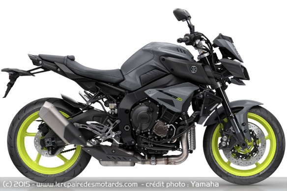 Roadster Yamaha MT-10 Night Fluo
