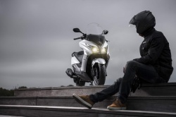 Kymco 125 X-Town : un scooter GT