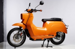 Scooter électrique Govecs Schwalbe