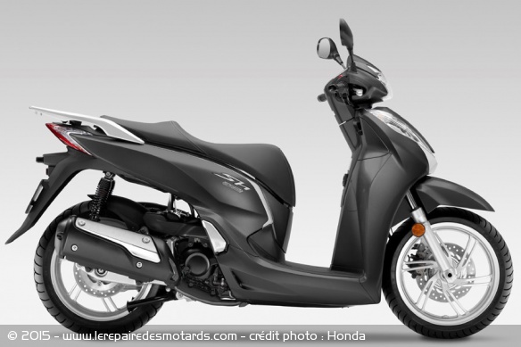 Scooter Honda SH300i noir