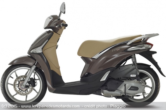Scooter Piaggio Liberty marron