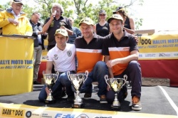 Schiltz, Filleton et Derrien sur le podium du Rallye du Beaujolais - crédit photo : Moto Tour