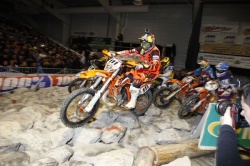 En plus du titre, Blazusiak signe le dernier Holeshot de la saison