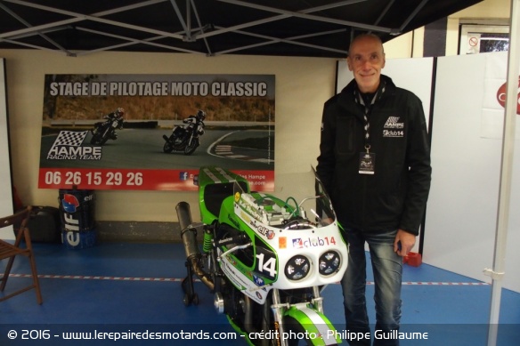 Apprendre à conduire une ancienne au salon Moto Légendes