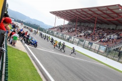 60 équipe au départ des 6H de Spa