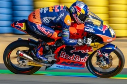 Moto3 : meilleur temps pour Binder