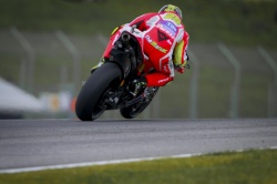 MotoGP : Iannone le plus rapide en FP2