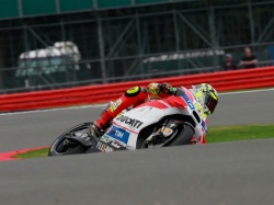 Iannone domine les essais à Silverstone - crédit photo : MotoGP