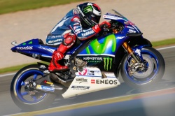 MotoGP : Lorenzo domine les essais libres