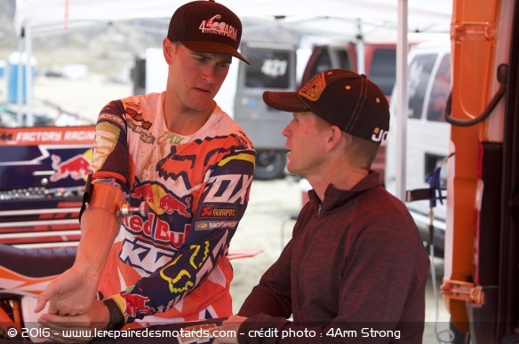 Ryan Dungey, pilote américan de motocross avec le 4arm Strong