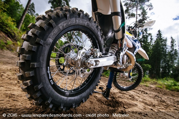 Pneu Metzeler MCE 6 days Extreme surHusqvarna