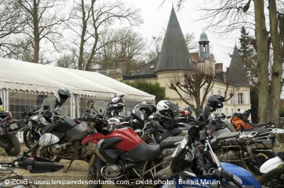 March Moto Madness au chateau de Comteville