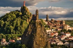 Moto Tour : le Puy-en-Velay, ville étape